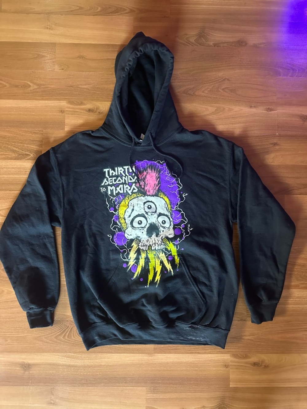 Hot Topic Black Hoodie Thirty Seconds To Mars Skull Graphic